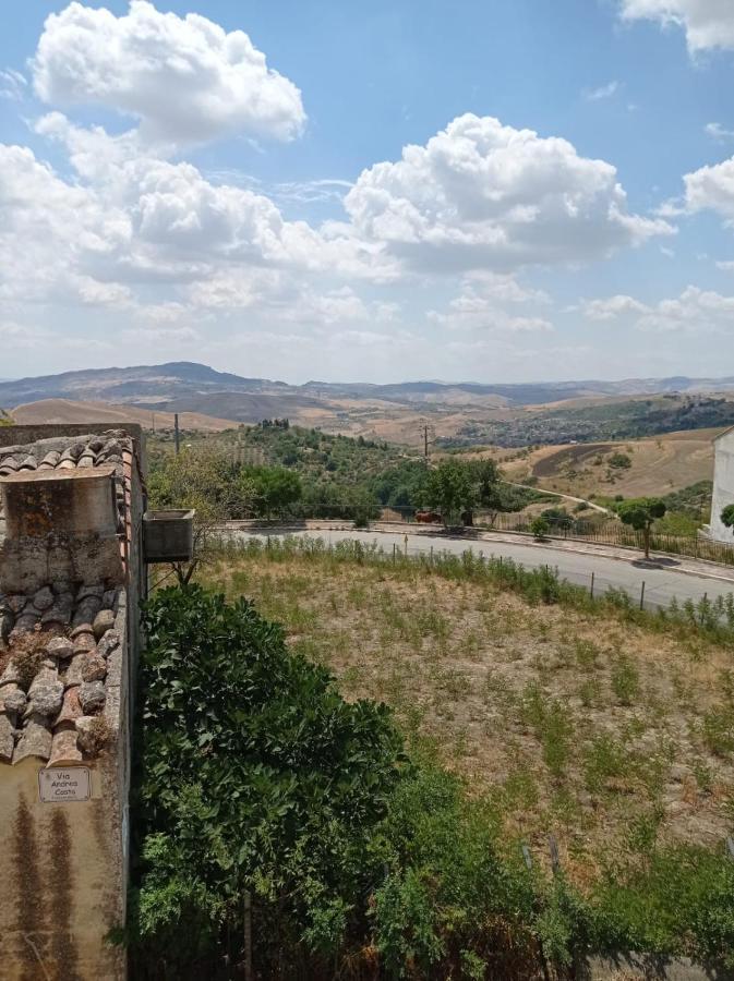 Casa Vacanze Borgo Gulini Da Anna Petralia Soprana Luaran gambar